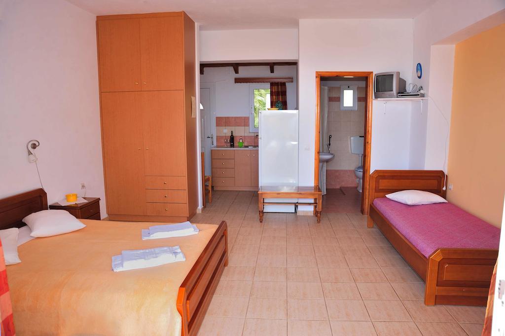 Anemoni Studios Плакиас Номер фото